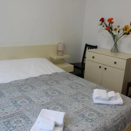 Cozy White Апартаменти Брашов